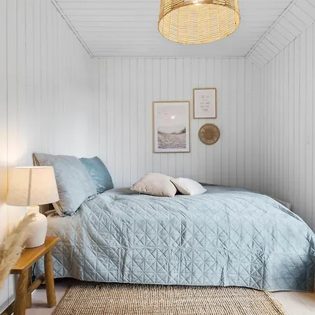 Feriehus Three-bedroom In