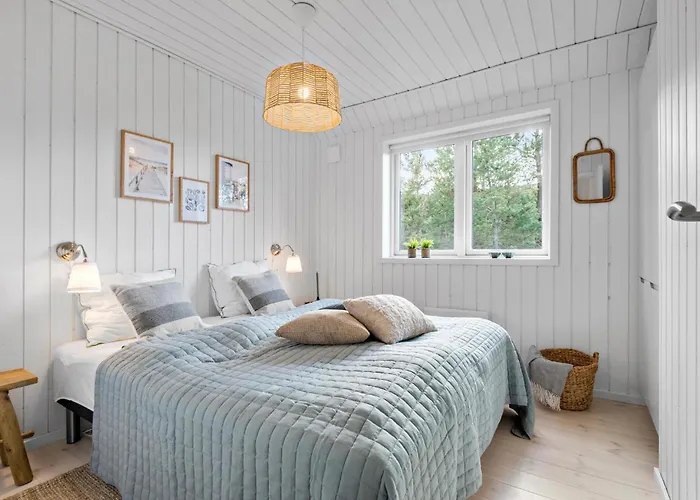 Three-bedroom In * ブラーバンド