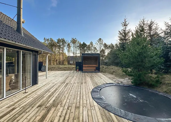 別荘 Three-bedroom In ブラーバンド