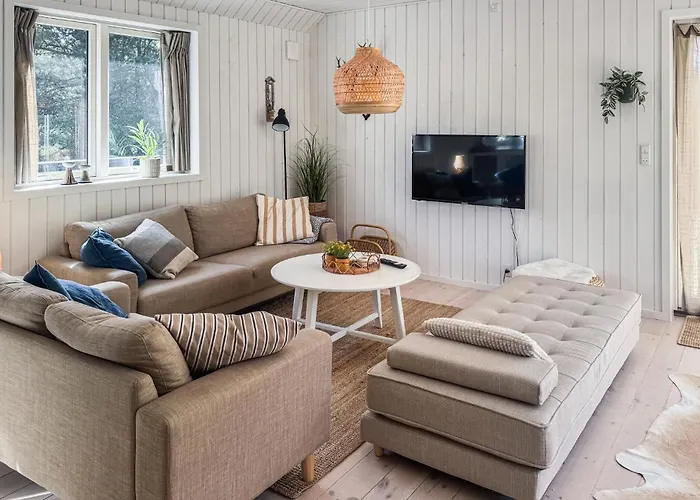 別荘 Three-bedroom In ブラーバンド