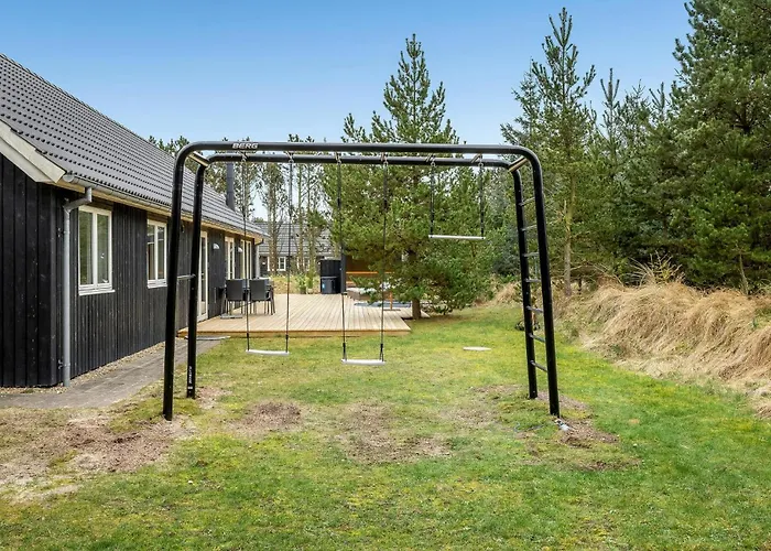 Three-bedroom In * ブラーバンド