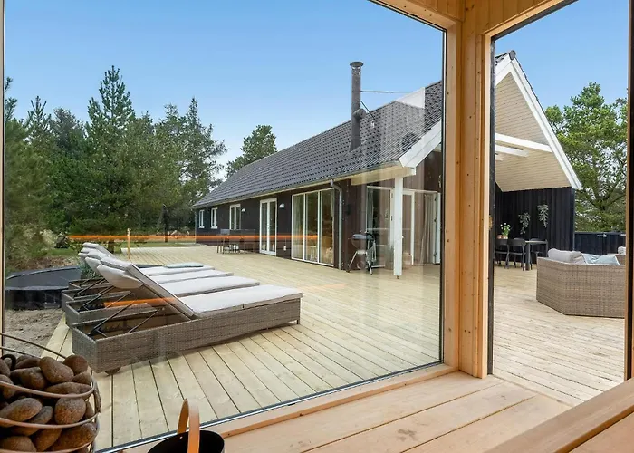 別荘 Three-bedroom In